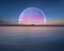 Schilderij - Volle maan boven water , 2 maten, Premium print