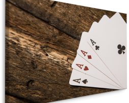 Schilderij - Speelkaarten op houten tafel, premium print